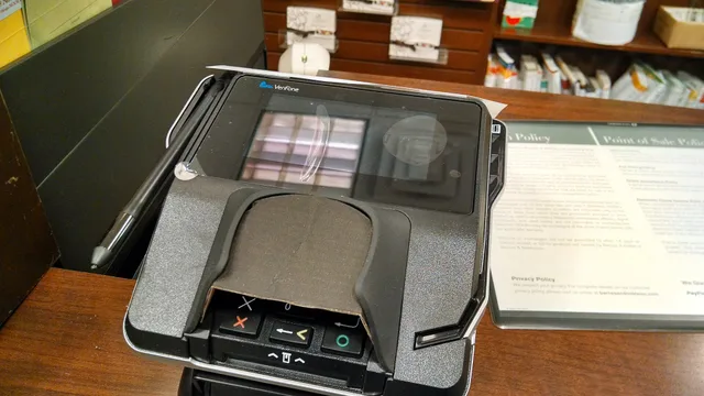 When Barnes & Noble had a payment card breach in 2012, all of the classic Verifone Everest pinpads were immediately removed from the stores. All magnetic cards had to be swiped by the cashiers. Finally, about a year later, newer (and hopefully more hack-proof) Verifone MX 900 series terminals were i. Expense recording trends: a card month-end routine