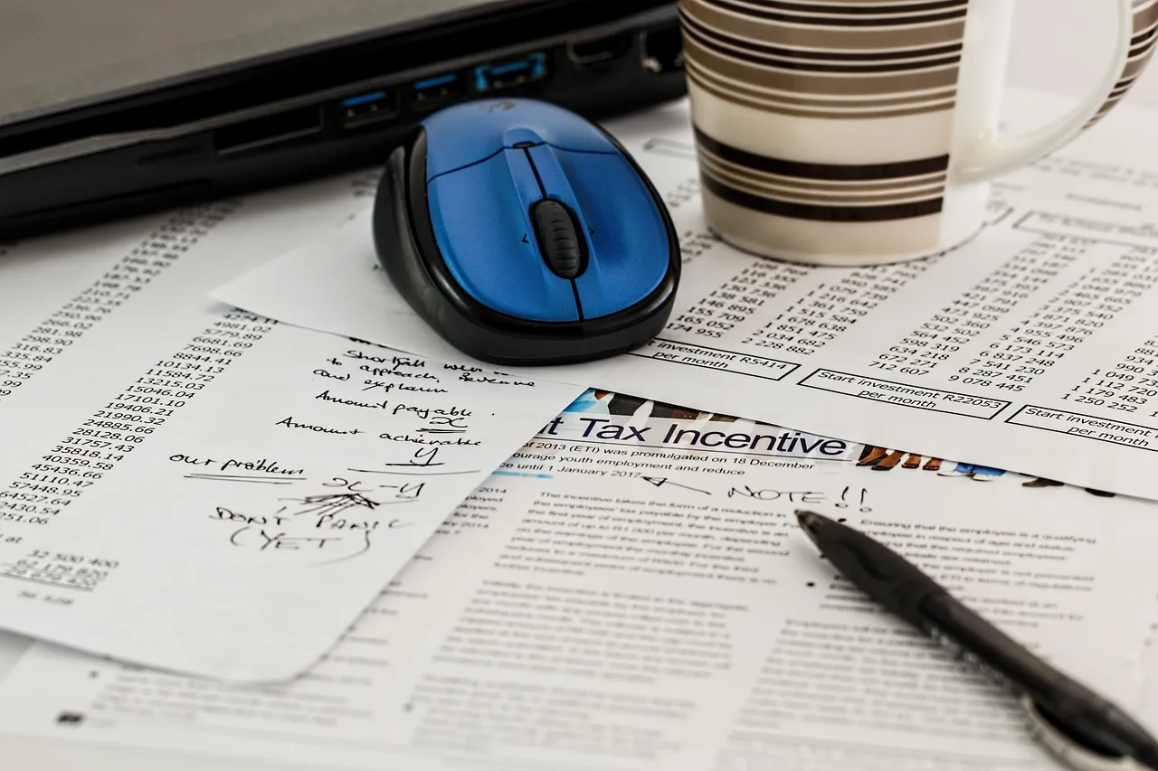 tax, forms, income, business, paperwork, finance, document, accounting, office, taxation, irs, revenue, calculate, paper, return, investment, calculating, taxes, tax, tax, tax, tax, tax, paperwork, finance, accounting, accounting, accounting, taxes, taxes, taxes, taxes. GAAP vs tax basis accounting for American small businesses
